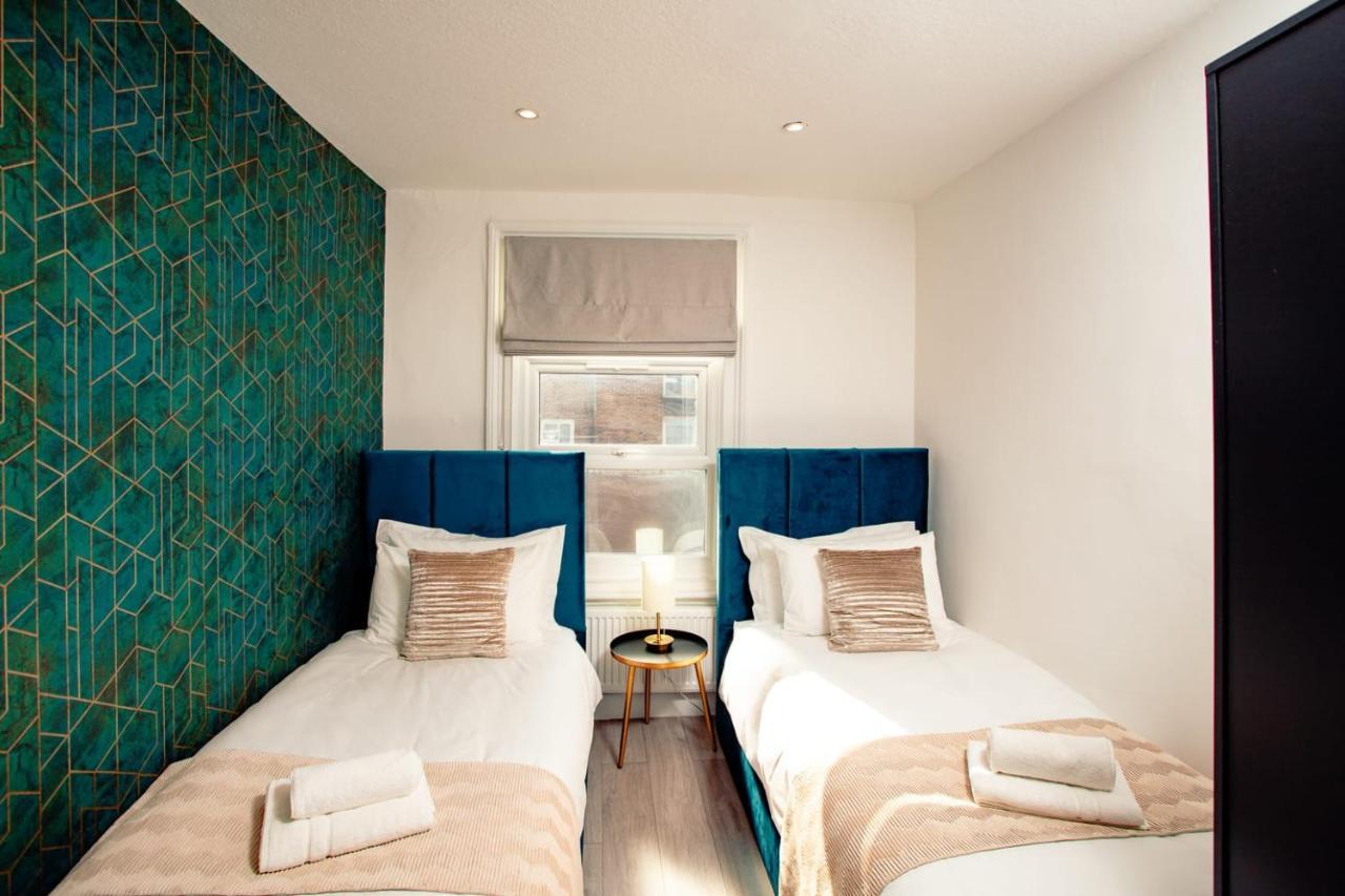 Modern 3 And 2 Bedroom Apartment In Maida Vale 런던 외부 사진